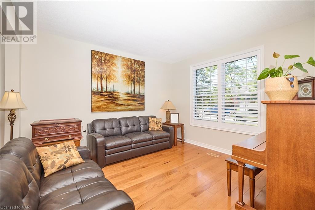 7 Scottdale Court, Fonthill, Ontario  L0S 1E3 - Photo 16 - 40645495