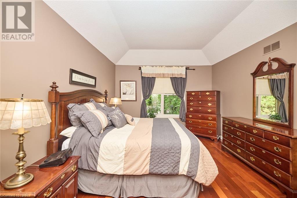 7 Scottdale Court, Fonthill, Ontario  L0S 1E3 - Photo 31 - 40645495