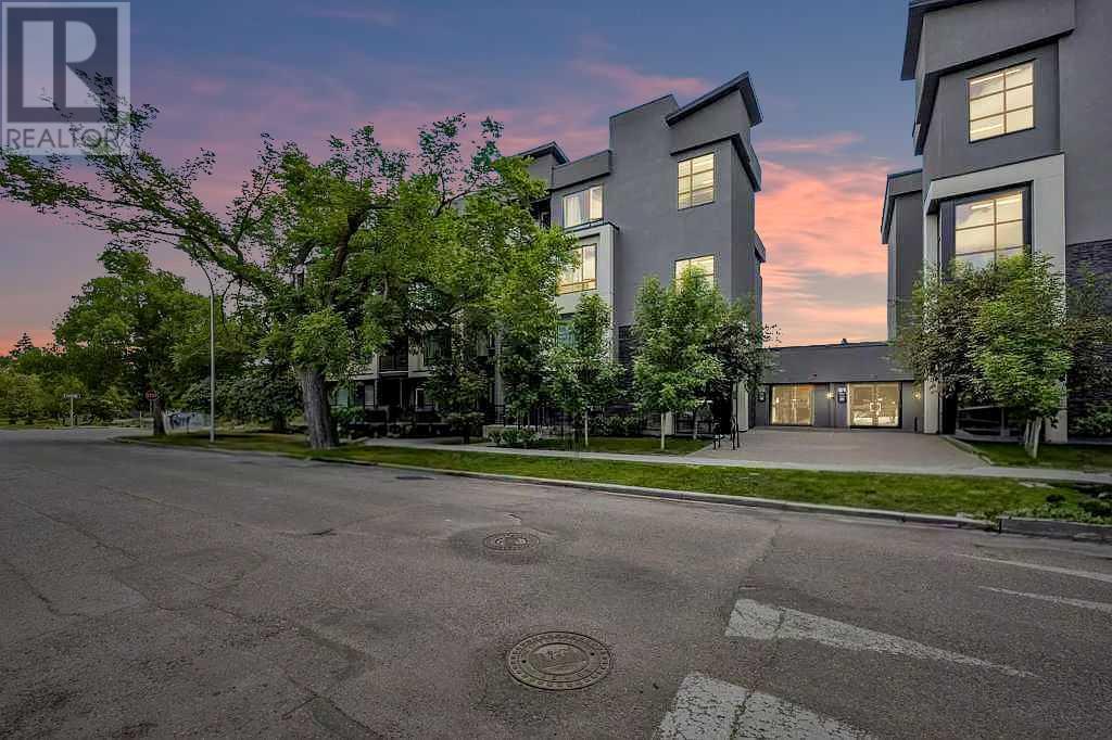 205, 607 17 Avenue NW, calgary, Alberta