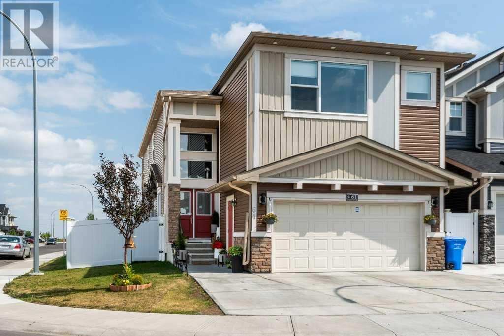 61 Saddlestone Park Ne, Calgary, Alberta  T3J 0Z4 - Photo 6 - A2156373