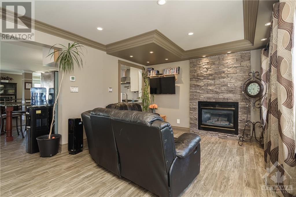 1257 CAMPEAU CRESCENT Rockland