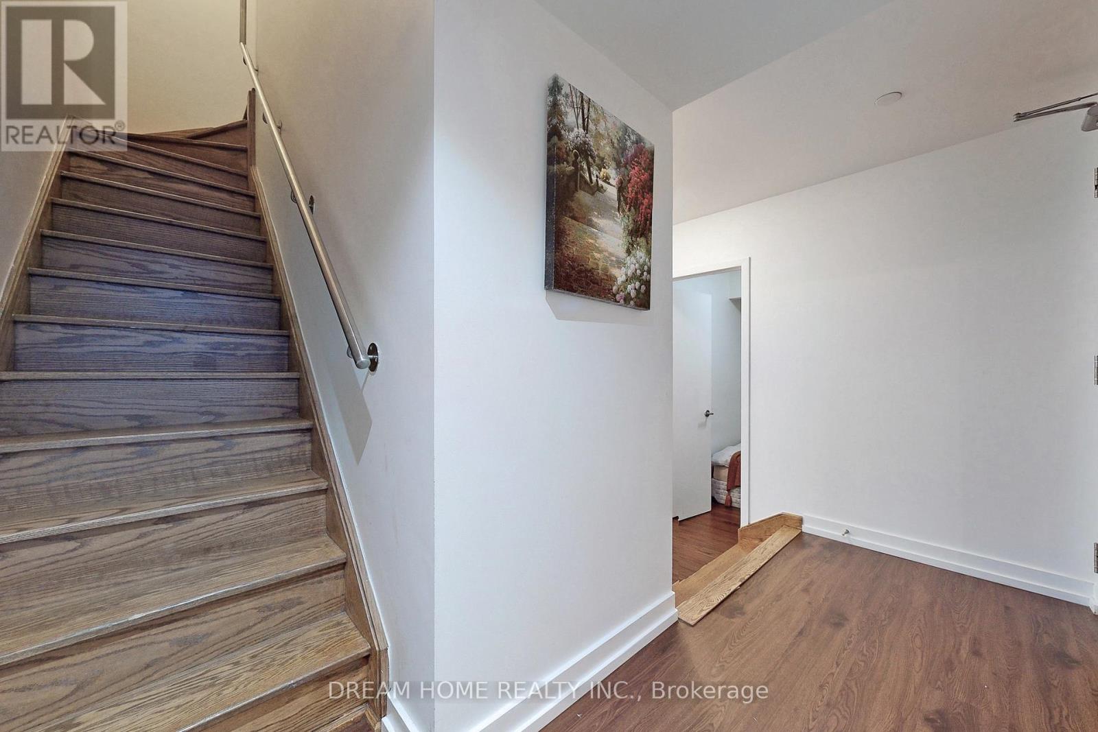 Th01 - 62 Dan Leckie Way, Toronto (Waterfront Communities), Ontario  M5V 0K1 - Photo 13 - C9343991