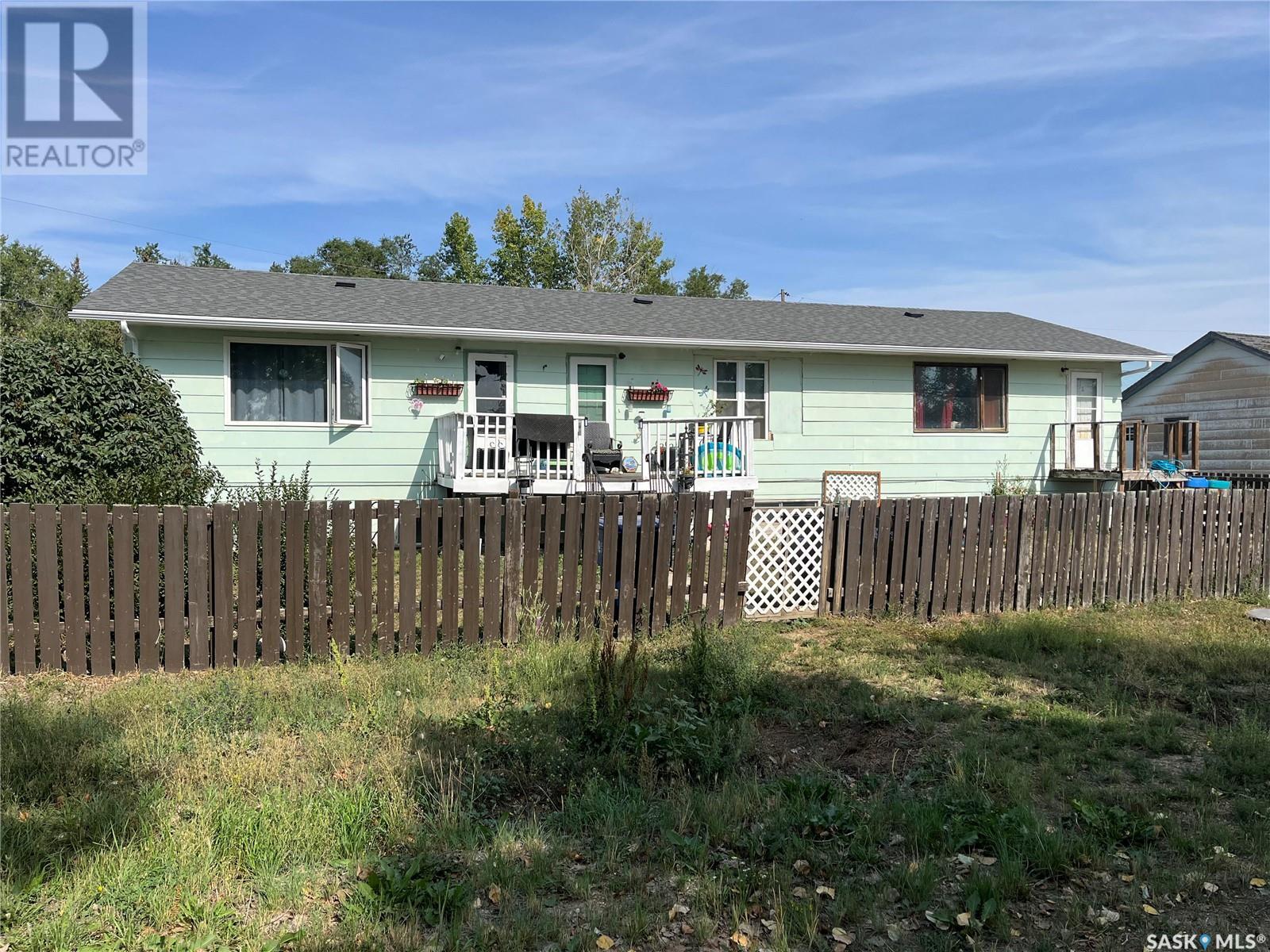 128 1st AVENUE S, coronach, Saskatchewan