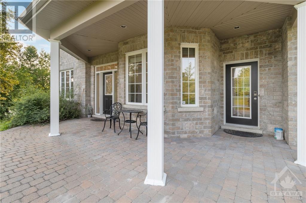 6131 Pebblewoods DriveOttawa, Ontario  K4P 0A1 - Photo 3 - X10442206