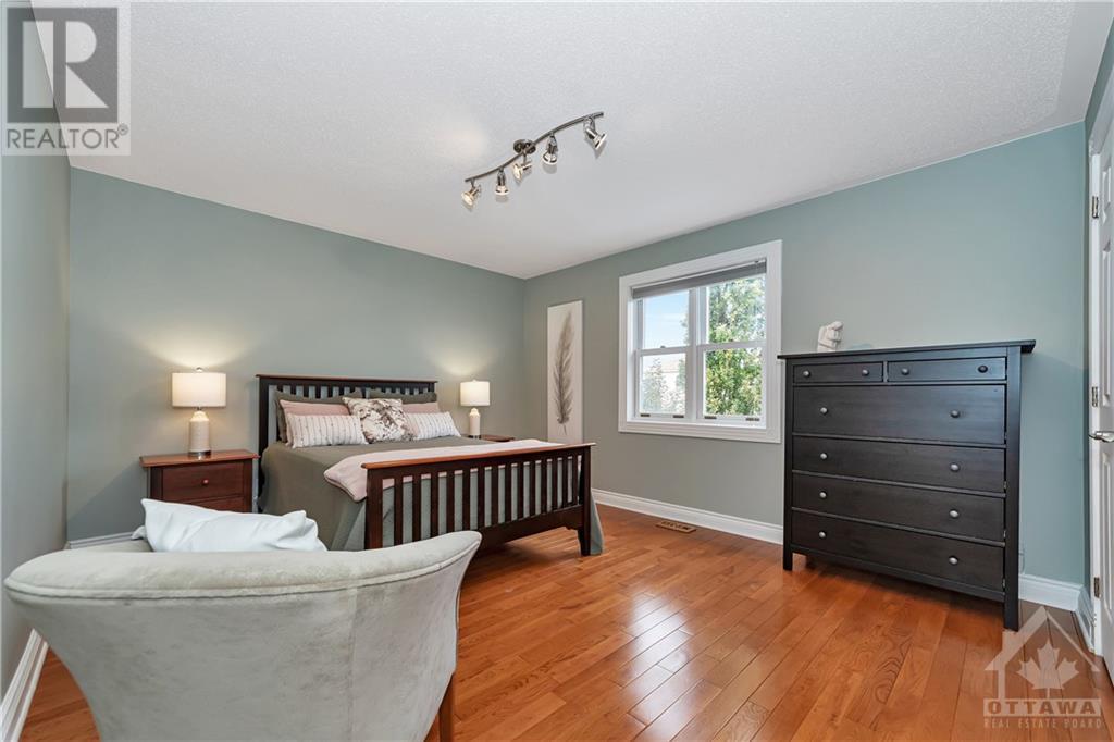 695 Merkley DriveOttawa, Ontario  K4A 1L8 - Photo 19 - X9518086