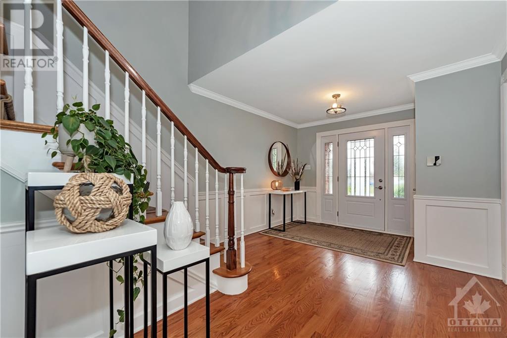695 Merkley DriveOttawa, Ontario  K4A 1L8 - Photo 3 - X9518086
