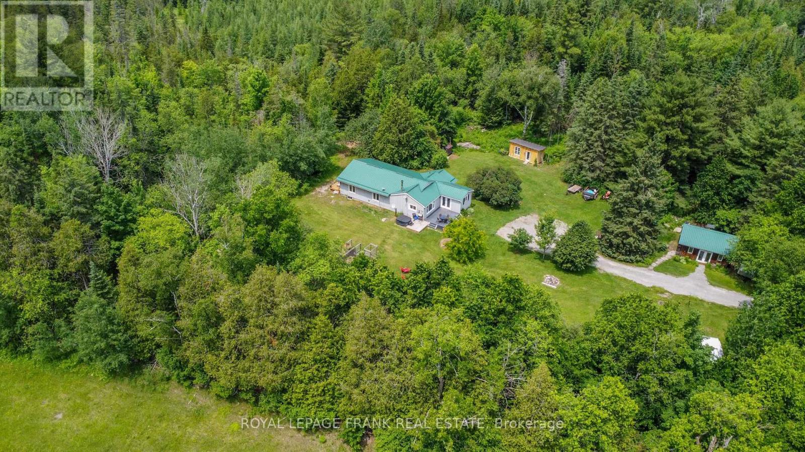 69 Hopkins Line, Kawartha Lakes (Bobcaygeon), Ontario  K0M 1A0 - Photo 2 - X9267471