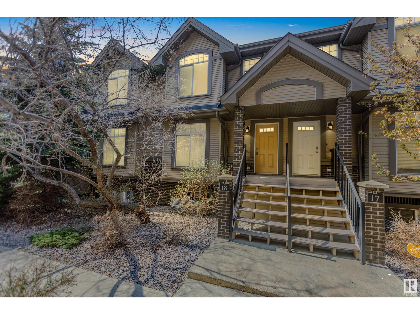 4755 Terwillegar Cm Nw, Edmonton, Alberta  T6R 3V6 - Photo 1 - E4405900