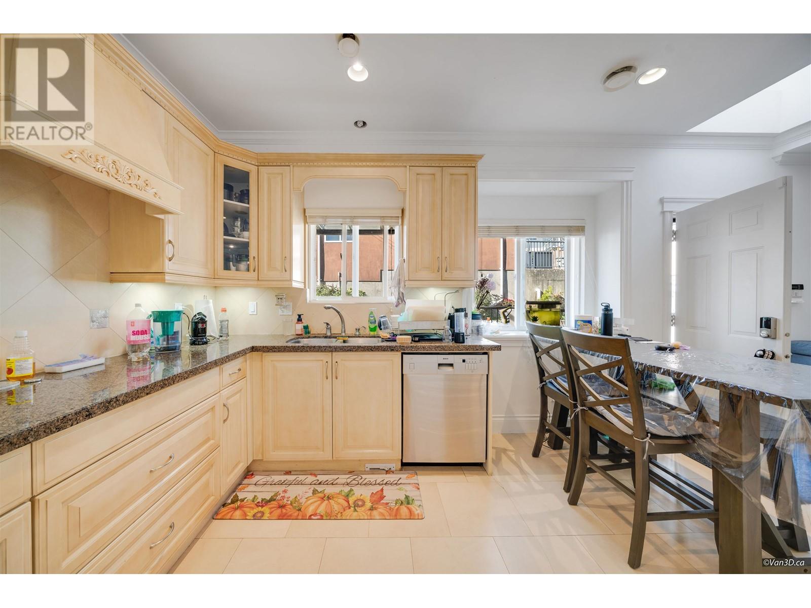 Listing Picture 19 of 40 : 2177 BONACCORD DRIVE, Vancouver / 溫哥華 - 魯藝地產 Yvonne Lu Group - MLS Medallion Club Member