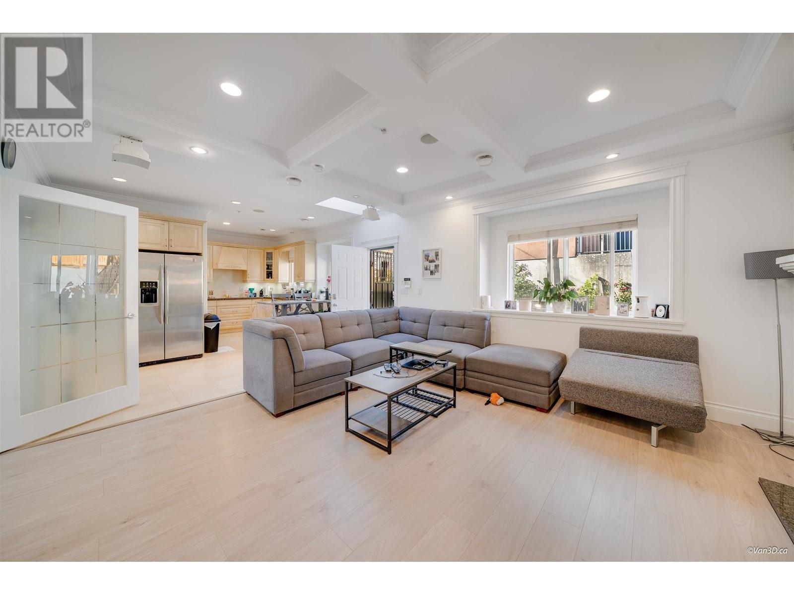 Listing Picture 16 of 40 : 2177 BONACCORD DRIVE, Vancouver / 溫哥華 - 魯藝地產 Yvonne Lu Group - MLS Medallion Club Member