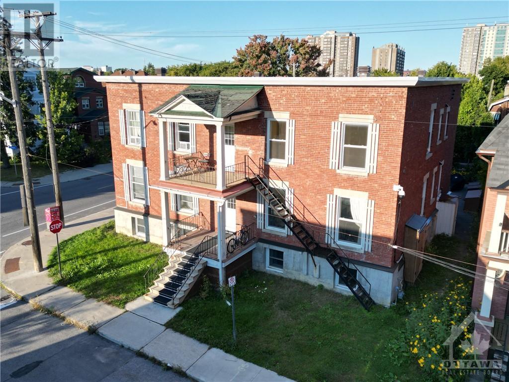 135 Concord Street SOttawa, Ontario  K1S 0Z3 - Photo 3 - X9519069