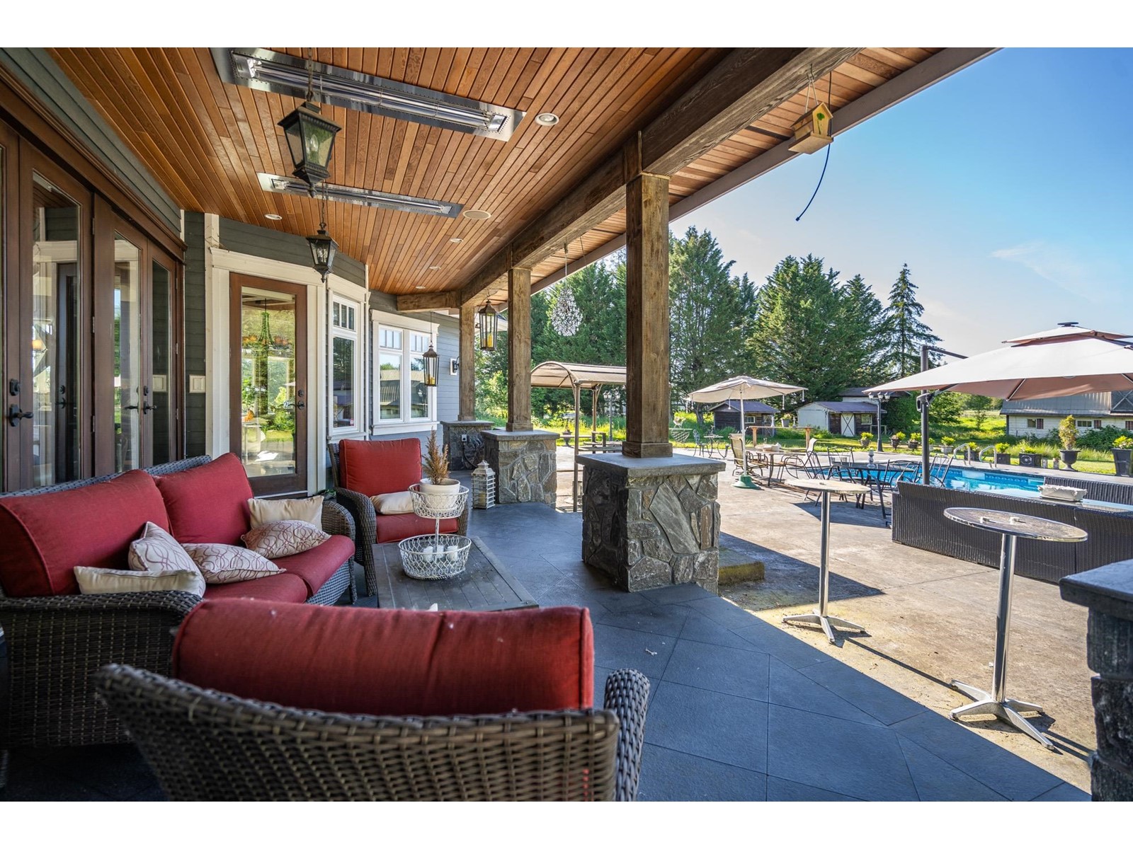 23939 8 Avenue, Langley, British Columbia  V2Z 2X8 - Photo 5 - R2921234