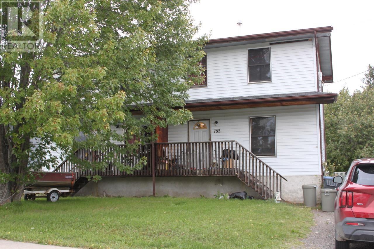 782-784 Moore Ave, Thunder Bay, Ontario  P7G 1G9 - Photo 1 - TB242917