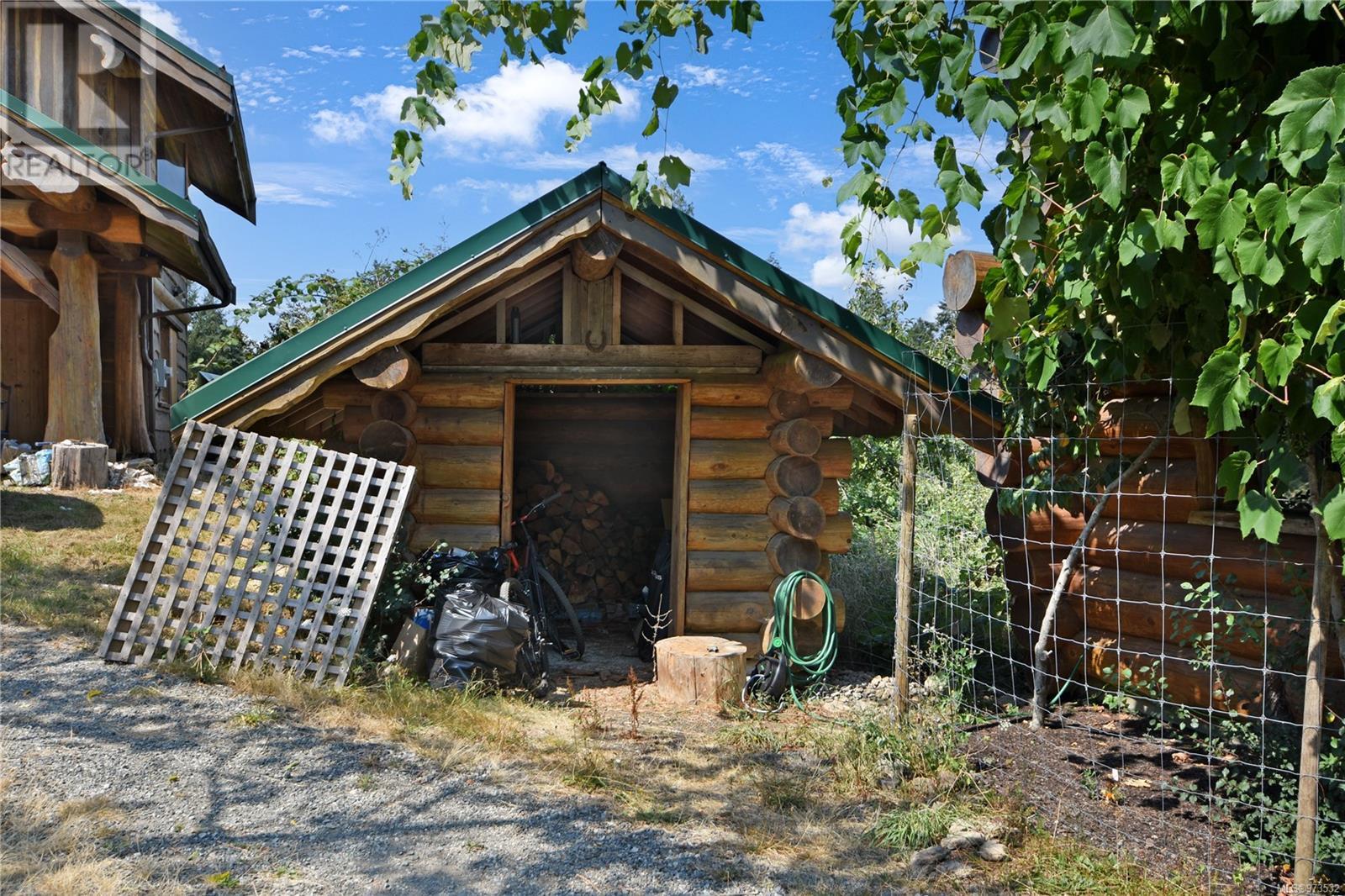 1135 Berry Point Rd, Gabriola Island, British Columbia  V0R 1X1 - Photo 35 - 973532