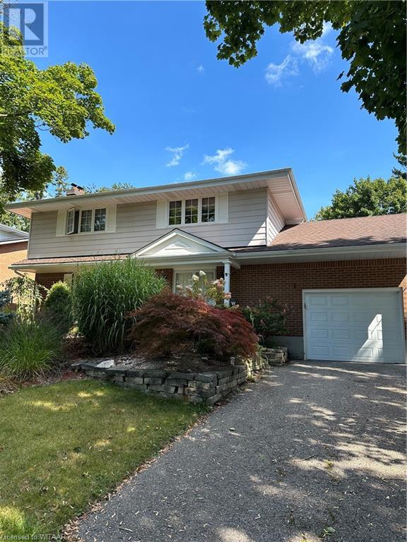 456 LEE Avenue, woodstock, Ontario