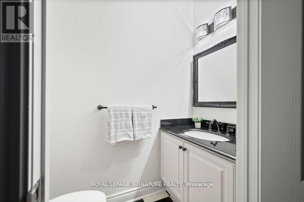 Th9 - 1 Rean Drive, Toronto (Bayview Village), Ontario  M2K 3C1 - Photo 12 - C9344368