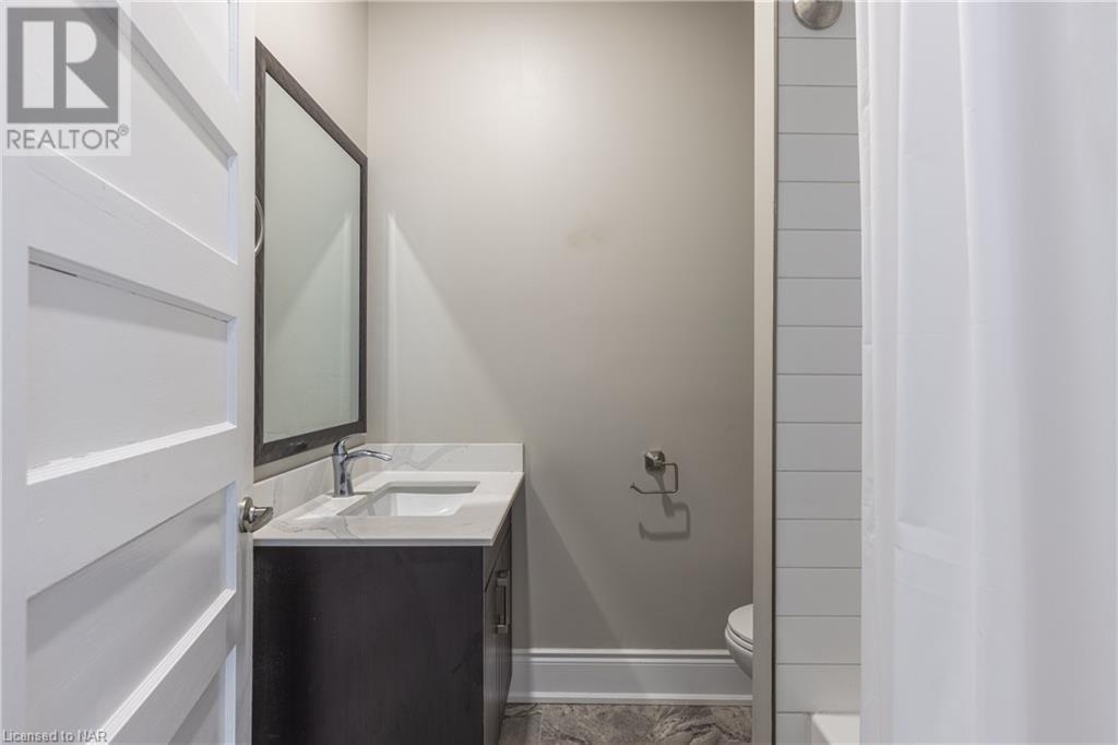 238 West Main Street Unit# Main, Welland, Ontario  L3C 5A5 - Photo 13 - 40645028