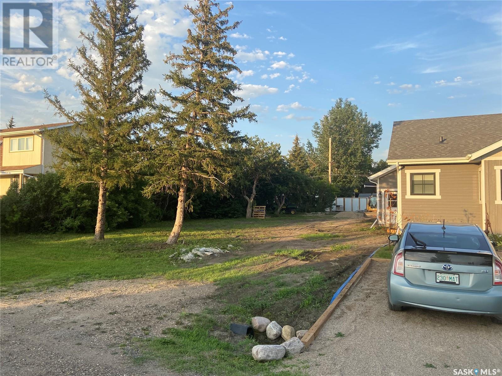 123 Burton STREET, grand coulee, Saskatchewan