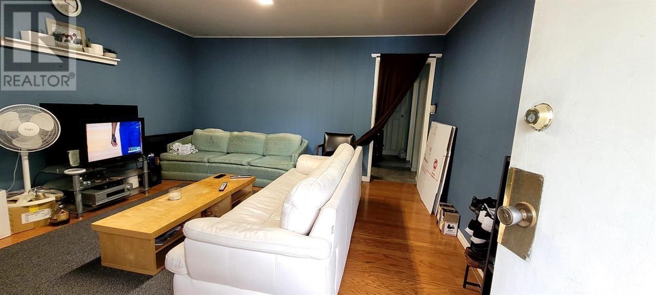 Property at 4817 JOYCE STREET image 4