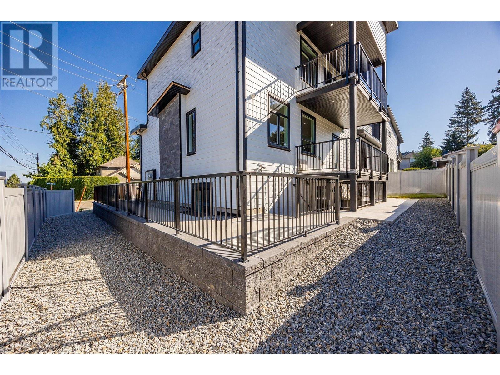 701 Mcclure Road, Kelowna, British Columbia  V1W 1M2 - Photo 36 - 10323901