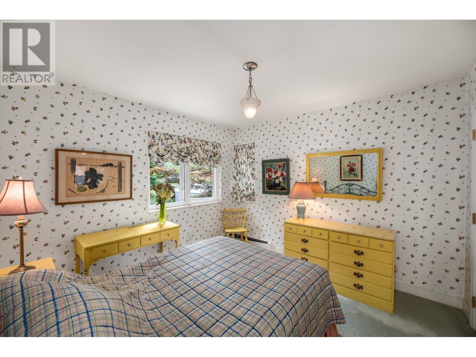 2237 W 14th Avenue, Vancouver, British Columbia  V6K 2V9 - Photo 30 - R2924239