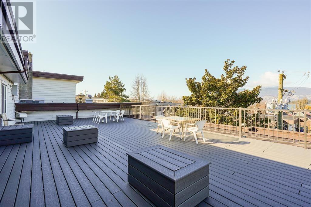 208 2125 W 2nd Avenue, Vancouver, British Columbia  V6K 1H7 - Photo 28 - R2924269