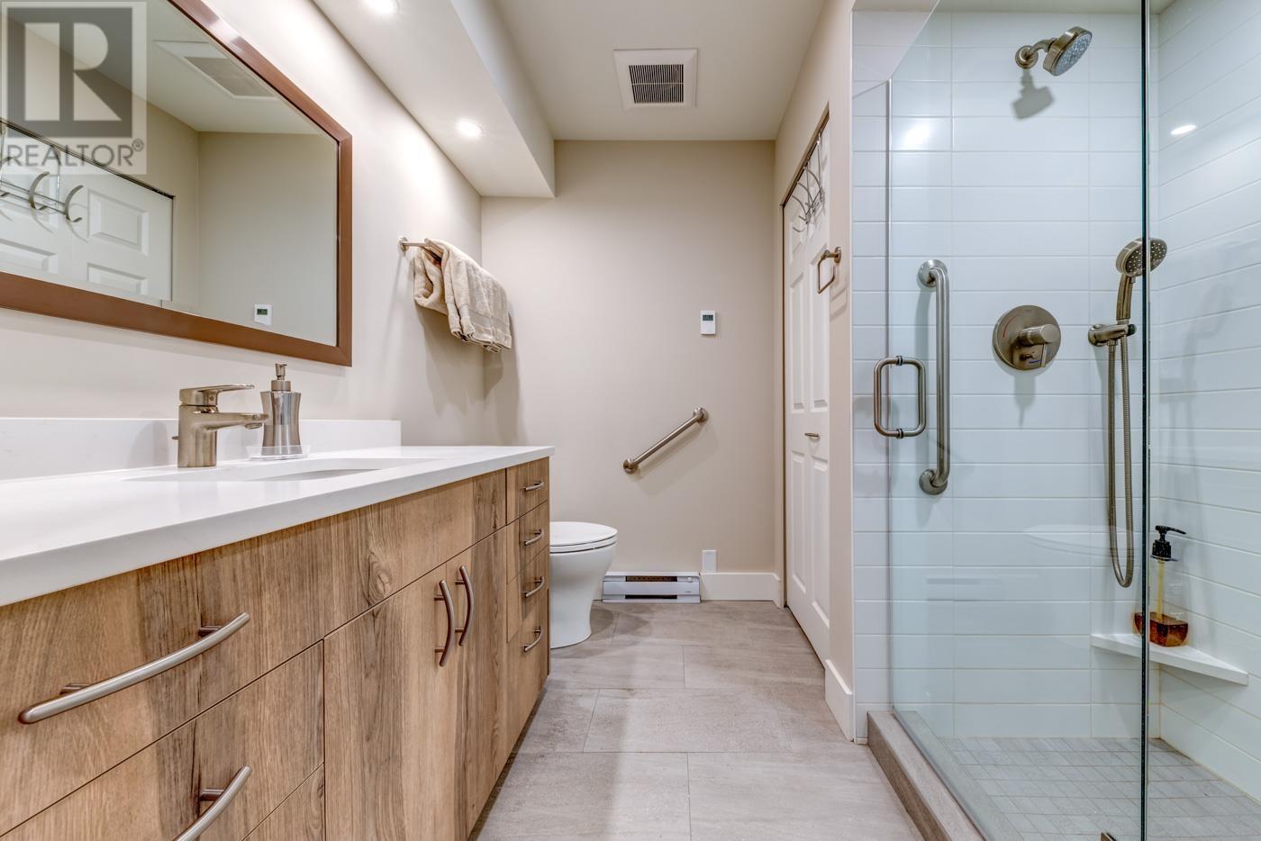 6 4737 SPEARHEAD DRIVE