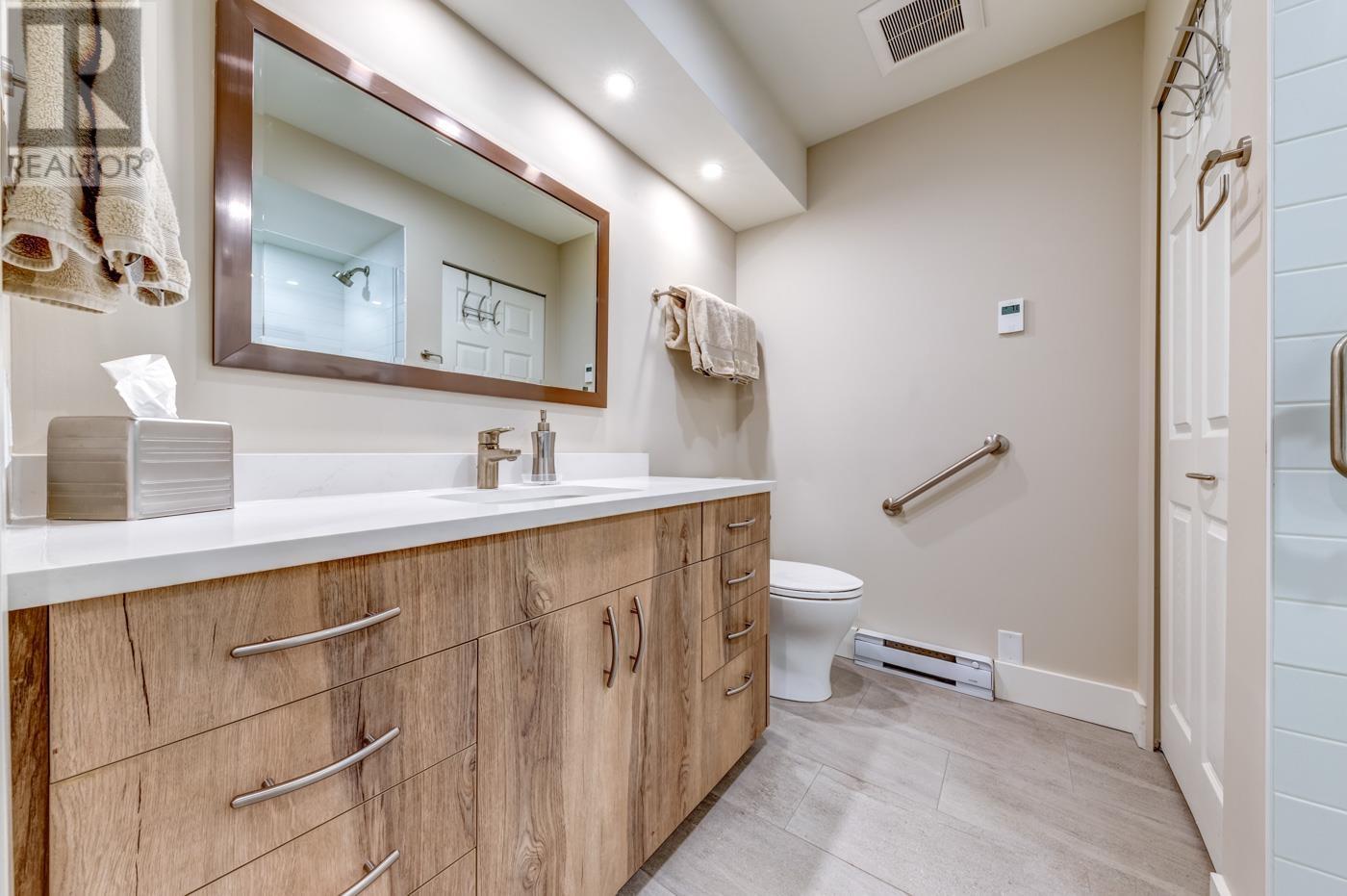 6 4737 SPEARHEAD DRIVE