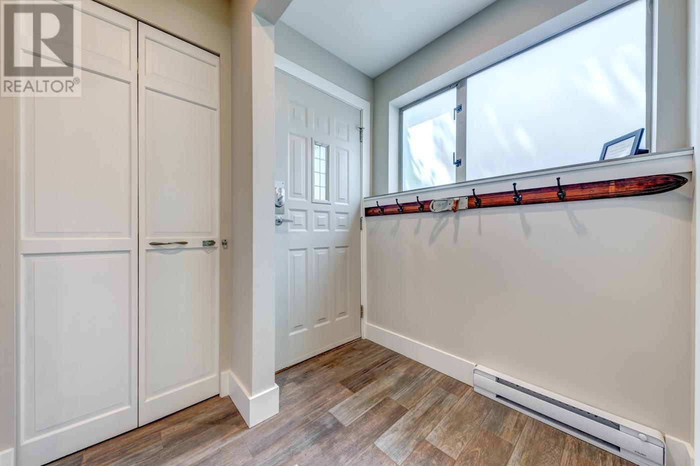 6 4737 SPEARHEAD DRIVE