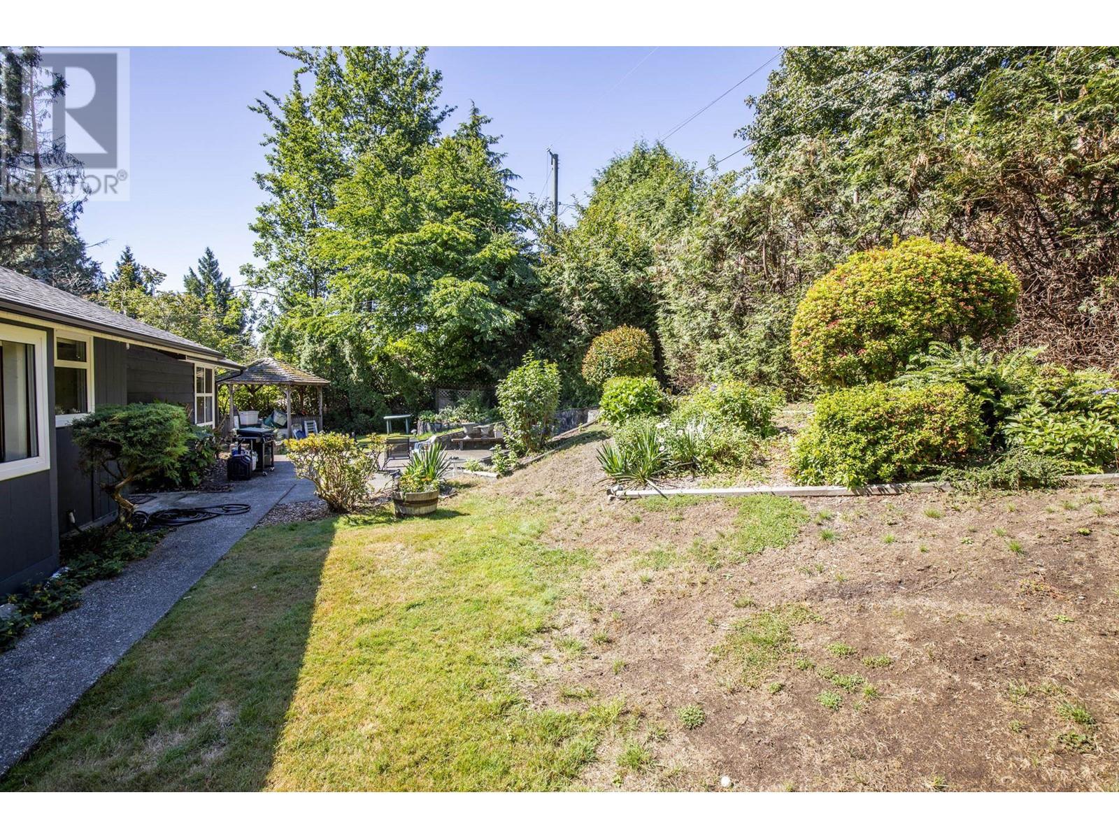 1450 Briarlynn Crescent, North Vancouver, British Columbia  V7J 3G5 - Photo 22 - R2924271