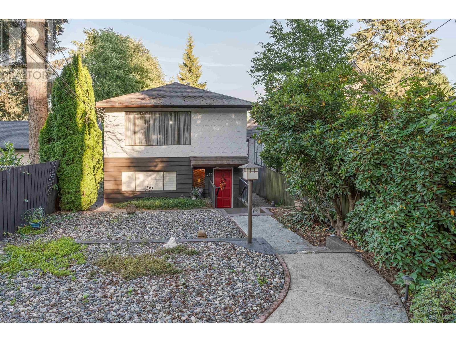 1725 Pitt River Road, Port Coquitlam, British Columbia  V3C 1P5 - Photo 1 - R2924342