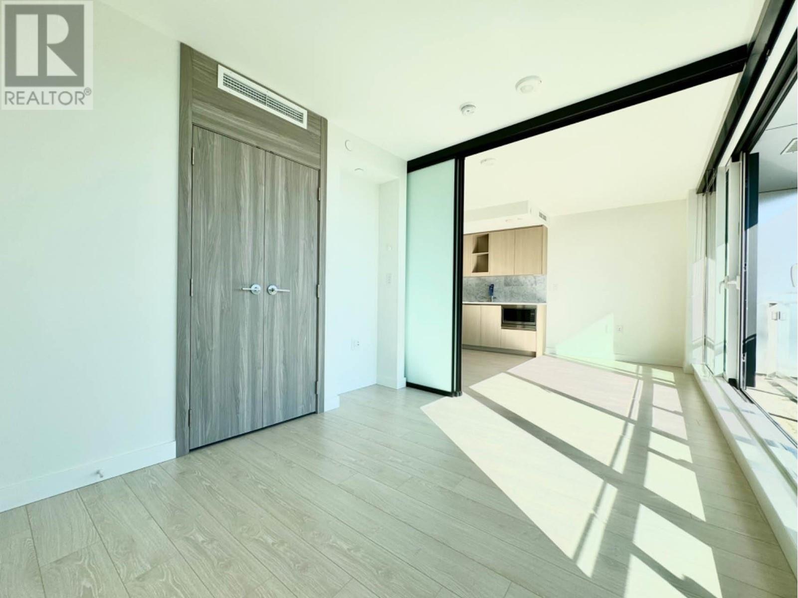1318 1768 Cook Street, Vancouver, British Columbia  V5Y 0N3 - Photo 8 - R2924612