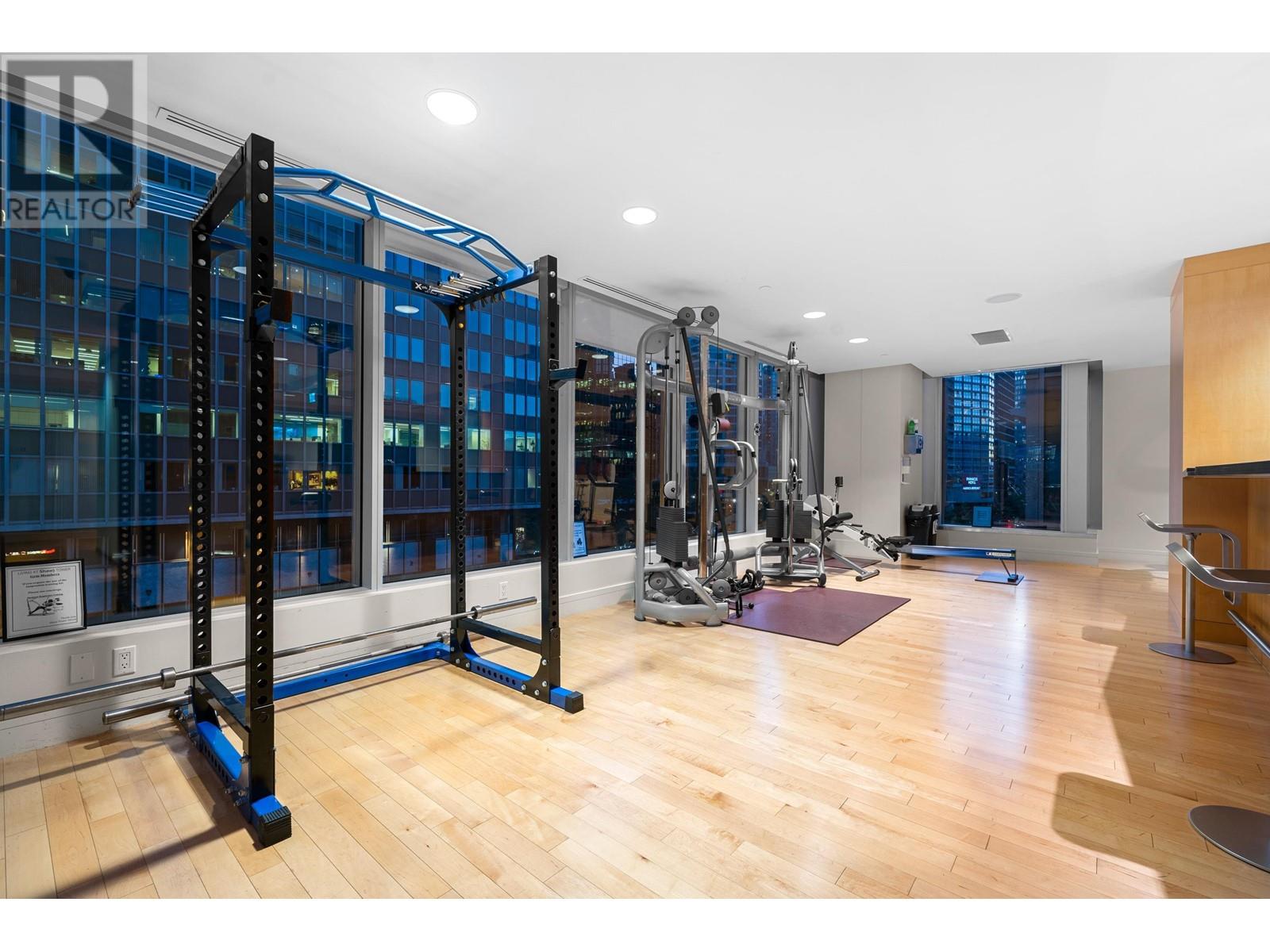 Listing Picture 20 of 23 : 3306 1077 W CORDOVA STREET, Vancouver / 溫哥華 - 魯藝地產 Yvonne Lu Group - MLS Medallion Club Member