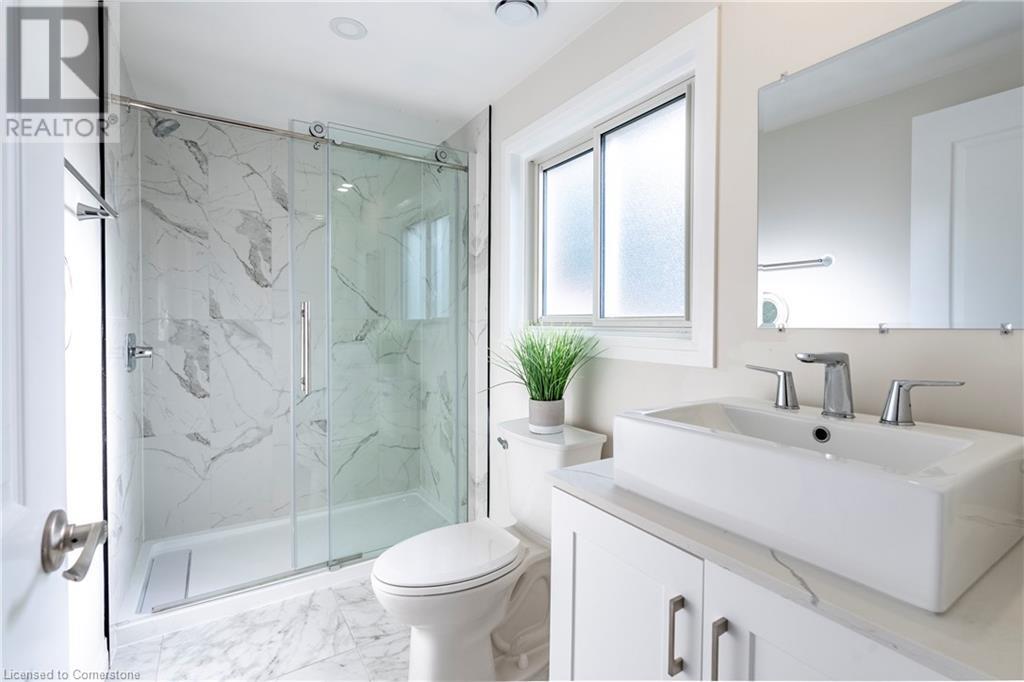 34 Dooley Drive, Kitchener, Ontario  N2A 1L4 - Photo 17 - 40645349