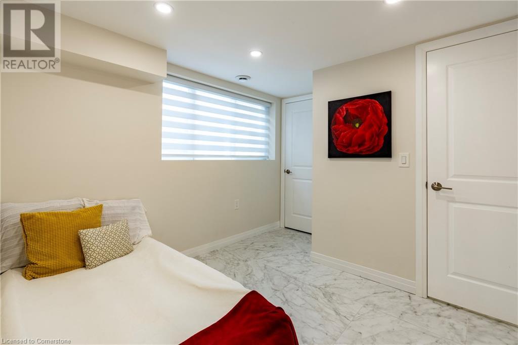 34 Dooley Drive, Kitchener, Ontario  N2A 1L4 - Photo 31 - 40645349