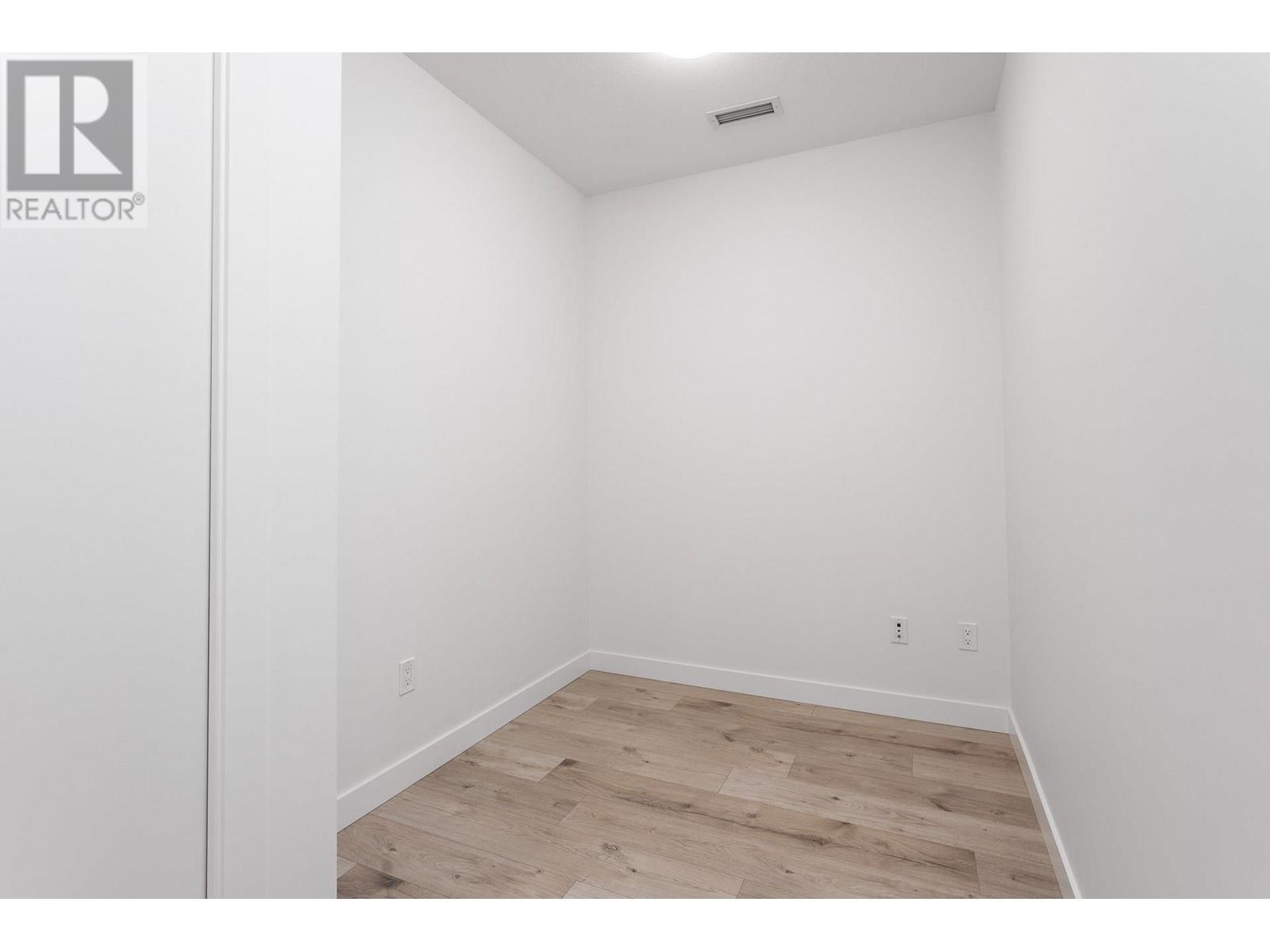 301 3581 Ross Drive, Vancouver, British Columbia  V6S 0K5 - Photo 16 - R2921578