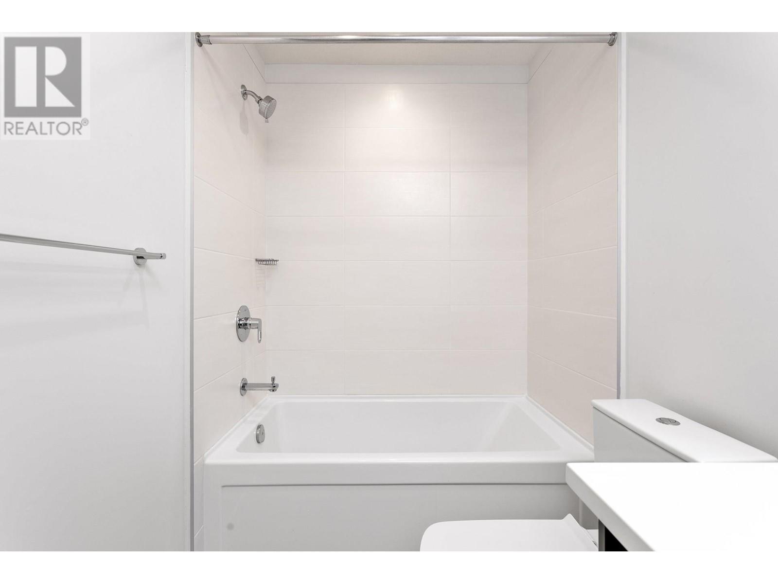 301 3581 Ross Drive, Vancouver, British Columbia  V6S 0K5 - Photo 25 - R2921578