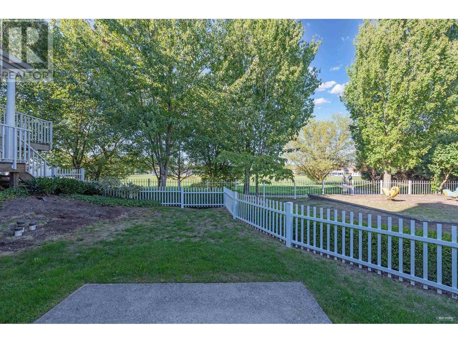 Listing Picture 27 of 31 : 23 12891 JACK BELL DRIVE, Richmond / 烈治文 - 魯藝地產 Yvonne Lu Group - MLS Medallion Club Member