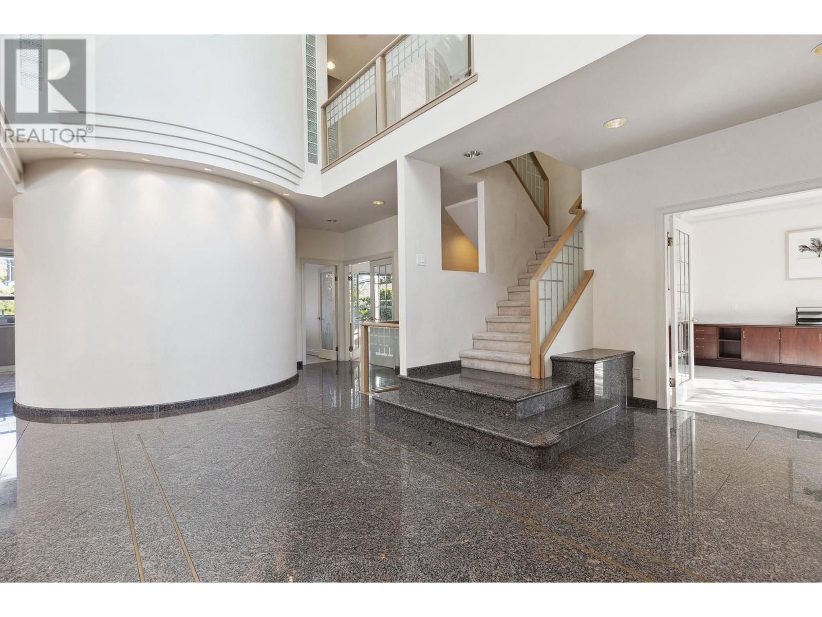 Listing Picture 6 of 38 : 6808 ANGUS DRIVE, Vancouver / 溫哥華 - 魯藝地產 Yvonne Lu Group - MLS Medallion Club Member