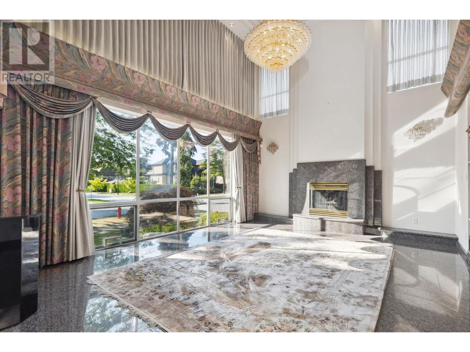 Listing Picture 8 of 38 : 6808 ANGUS DRIVE, Vancouver / 溫哥華 - 魯藝地產 Yvonne Lu Group - MLS Medallion Club Member