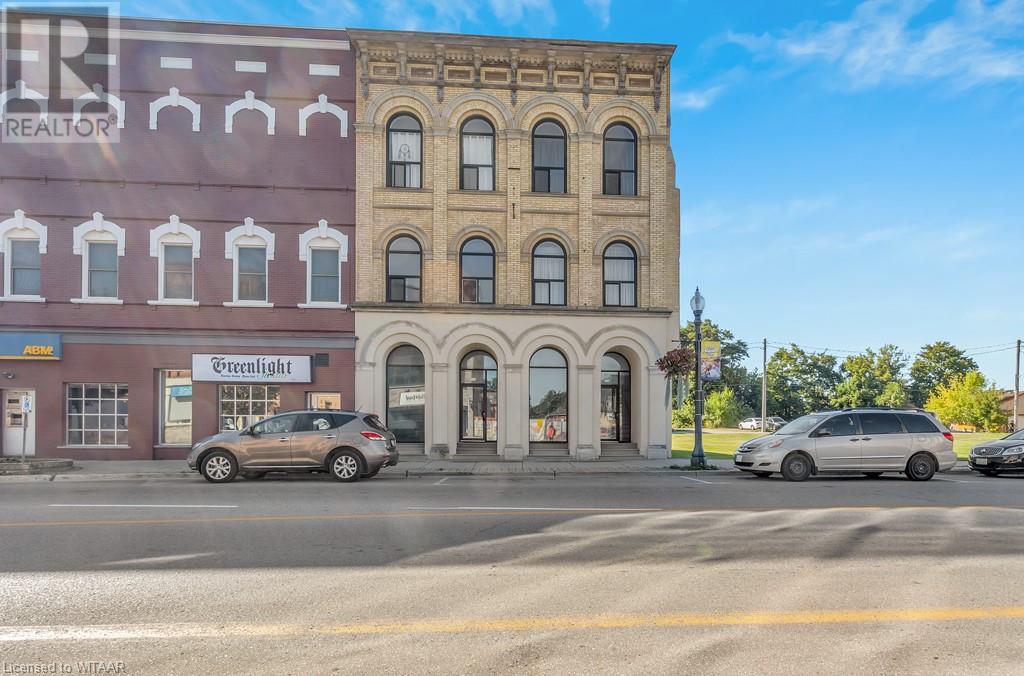 386 DUNDAS Street, woodstock, Ontario