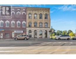 386 DUNDAS Street, woodstock, Ontario