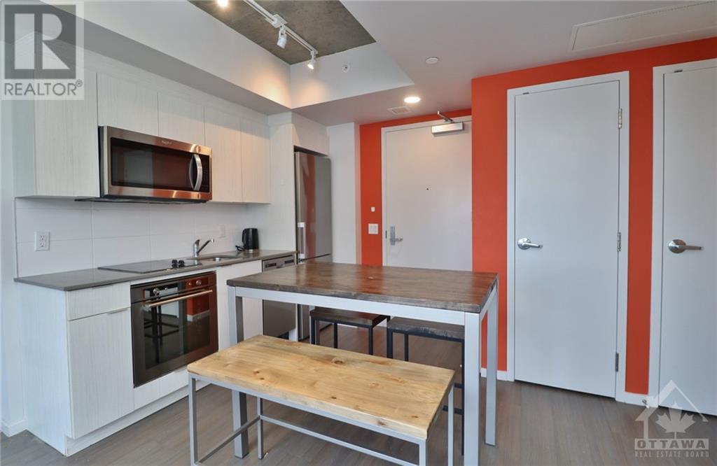 105 CHAMPAGNE AVENUE S UNIT#916 Ottawa