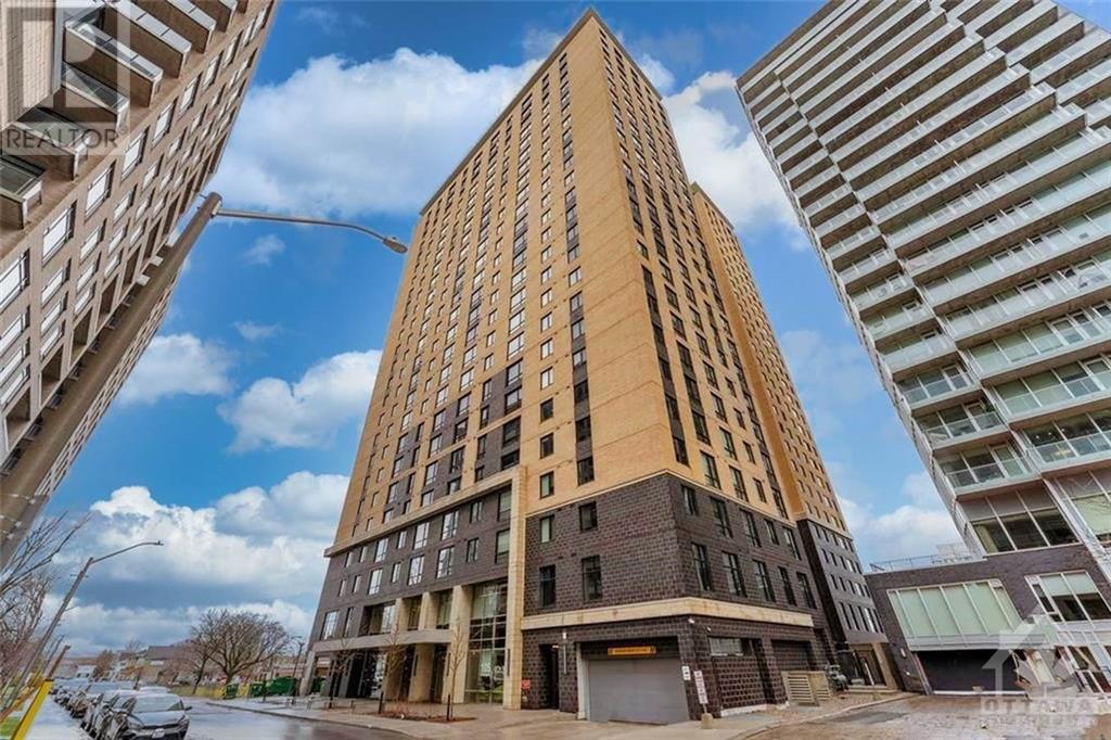 105 CHAMPAGNE AVENUE S UNIT#916, ottawa, Ontario