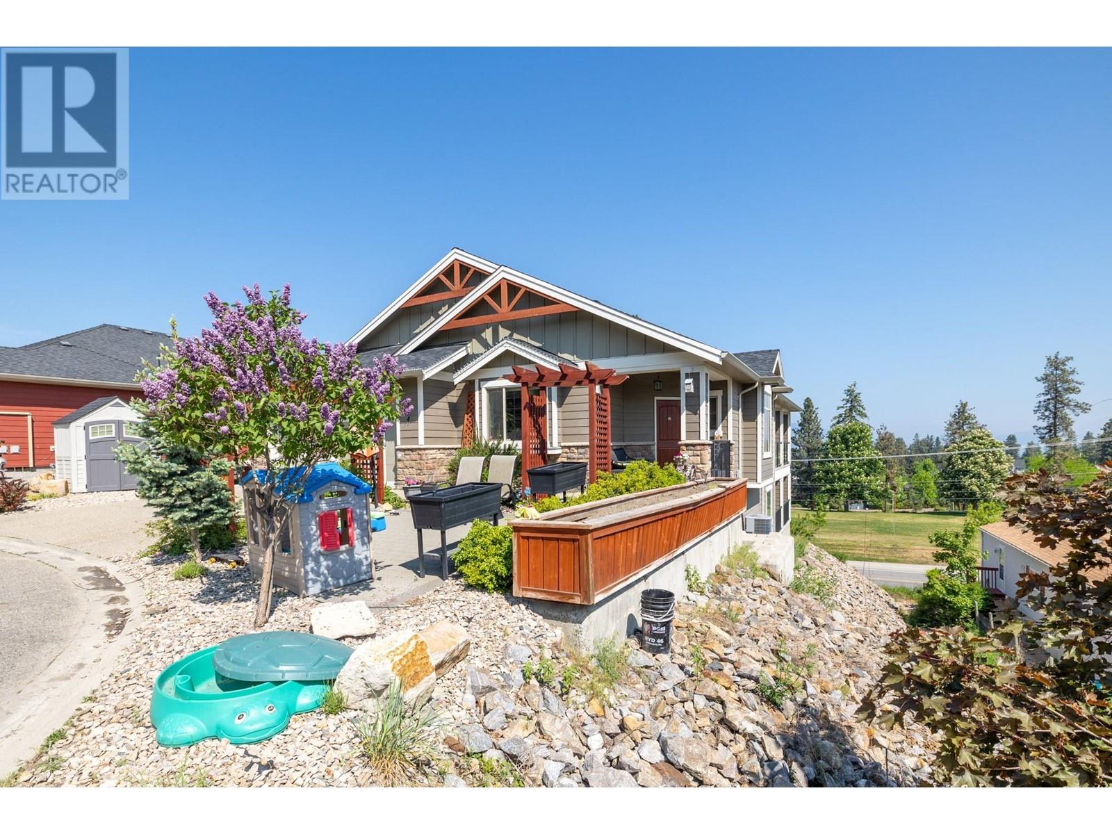 374 Trumpeter Court Kelowna