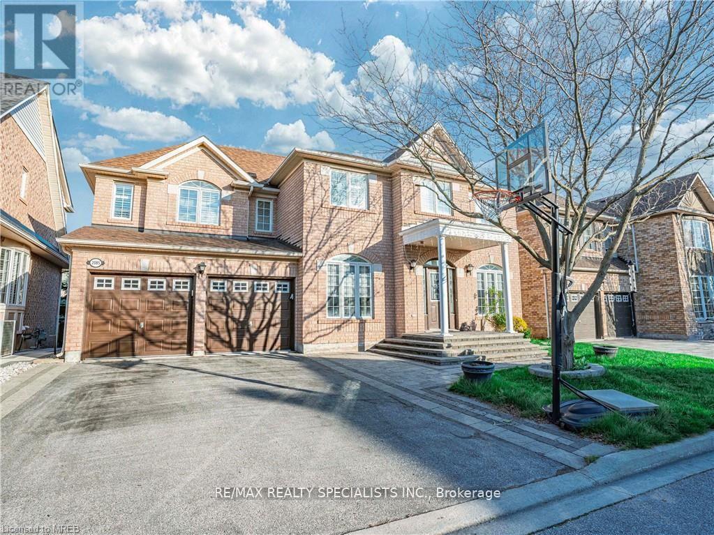 2085 ASHMORE DRIVE, oakville (west oak trails), Ontario