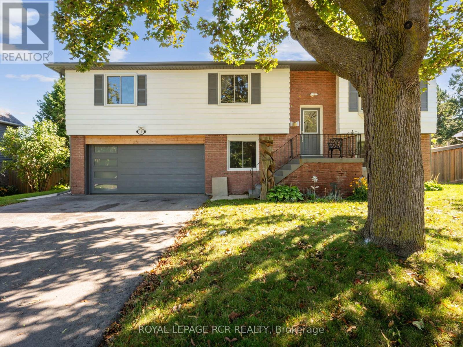 5 Birch Street, Orangeville, Ontario  L9W 3E8 - Photo 1 - W9345597