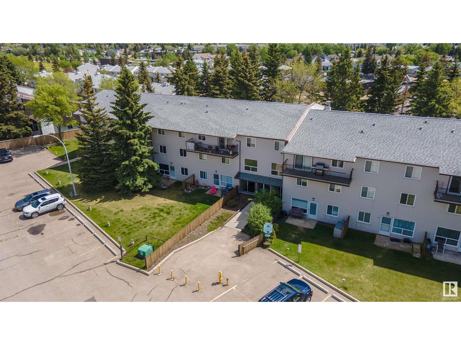 #122 237 Woodvale Rd Nw, Edmonton, Alberta  T6L 1G7 - Photo 3 - E4406029