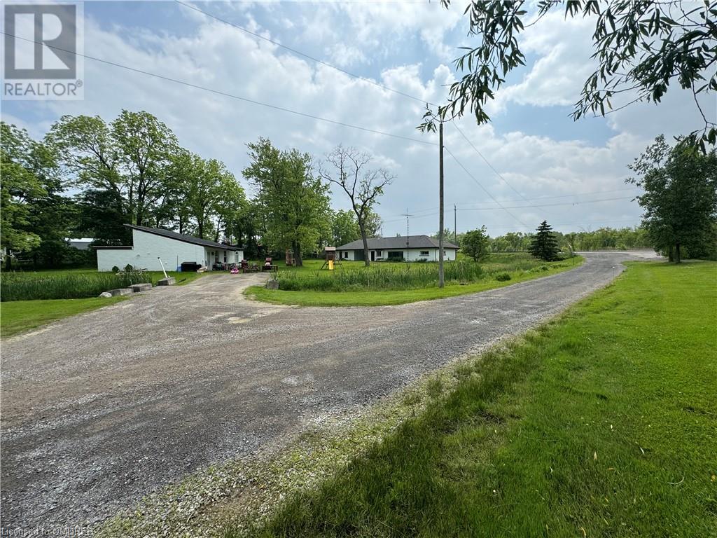 706 Highway 6, Hamilton, Ontario  L8N 2Z7 - Photo 11 - 40599165