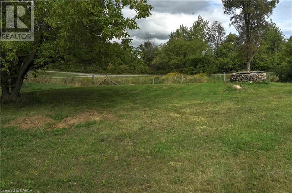 4770 Highway 2 E, Gananoque, Ontario  K7G 2V5 - Photo 11 - 40638901